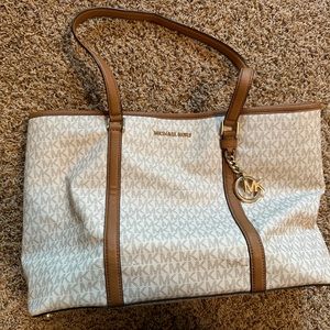 Michael Kors Tote